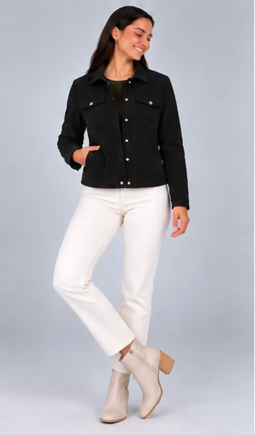 Karla negra5.webp